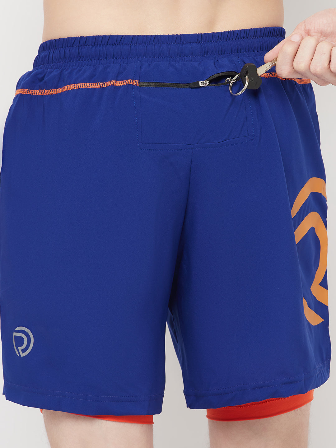 7" 2-in-1 Shorts with Phone Pocket