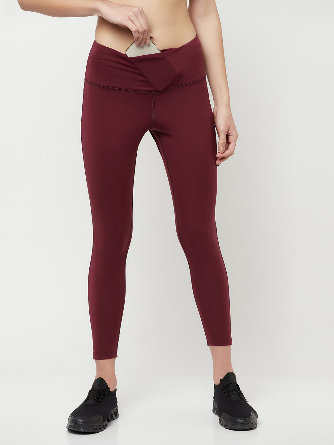 Comfy Performance Multi-Pocket Legging