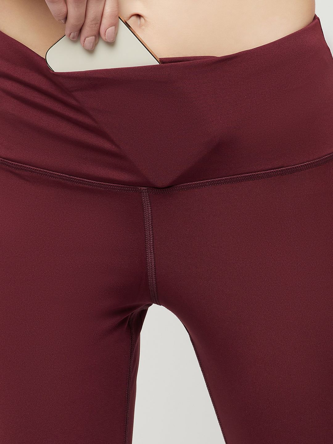 Comfy Performance Multi-Pocket Legging