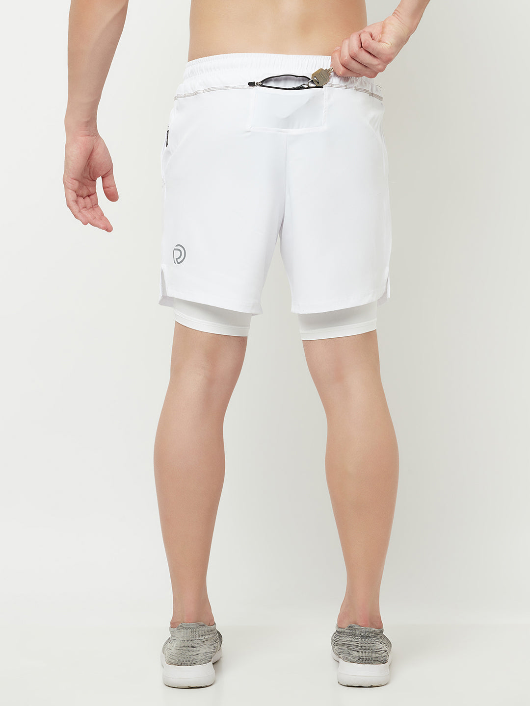 7" 2-in-1 Shorts with Phone Pocket