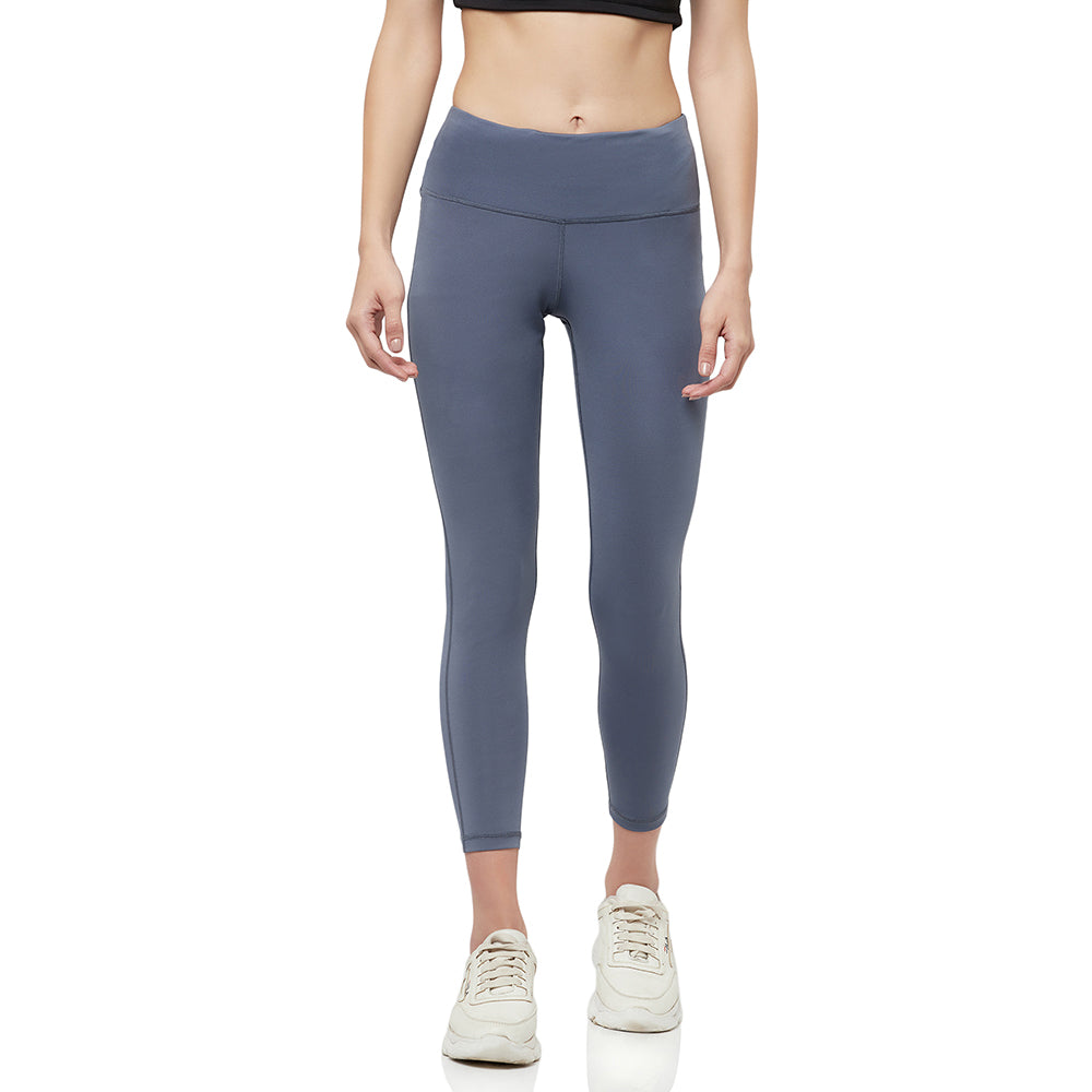 Comfy Performance Multi-Pocket Legging