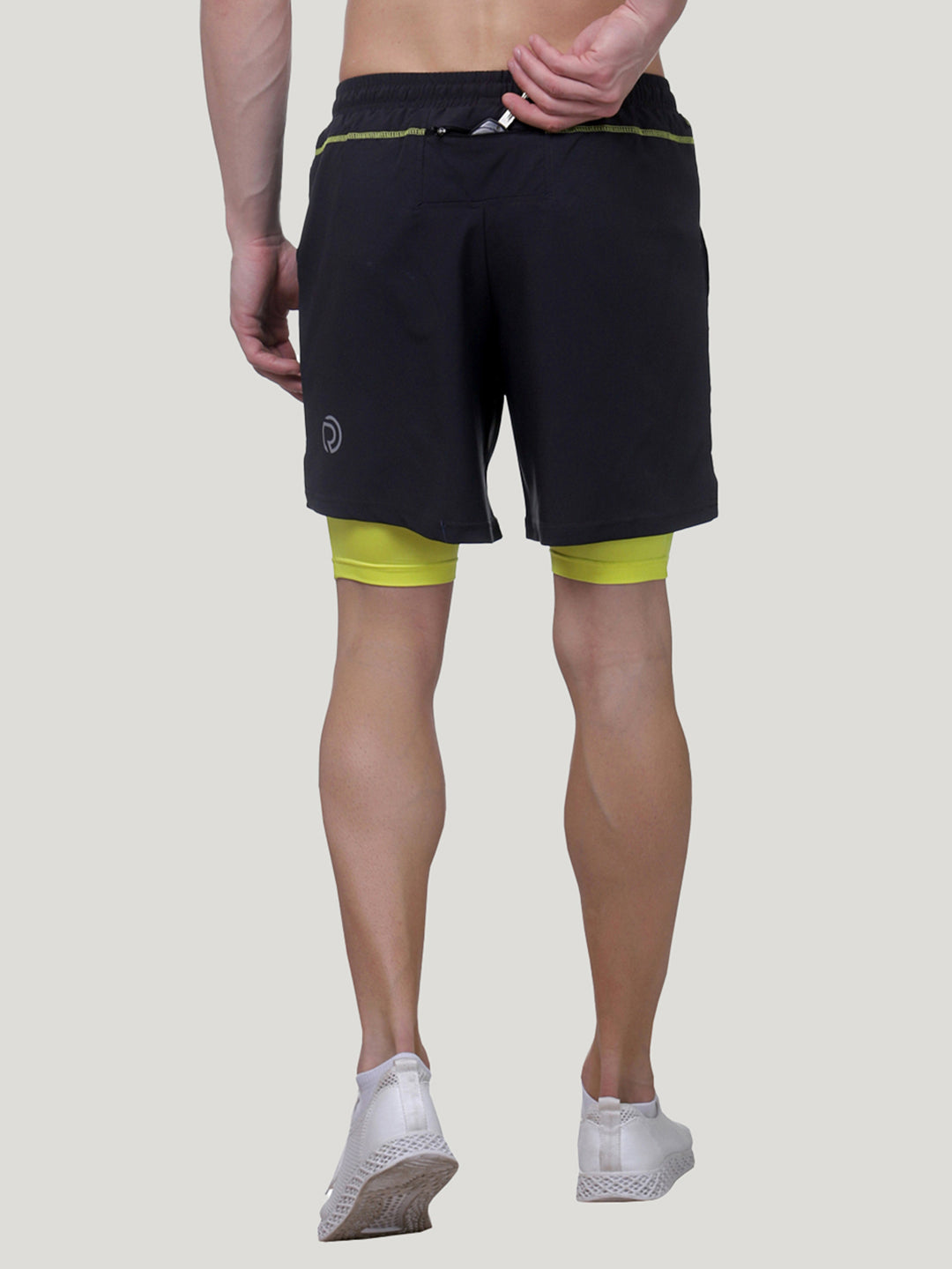 7" 2-in-1 Shorts with Phone Pocket