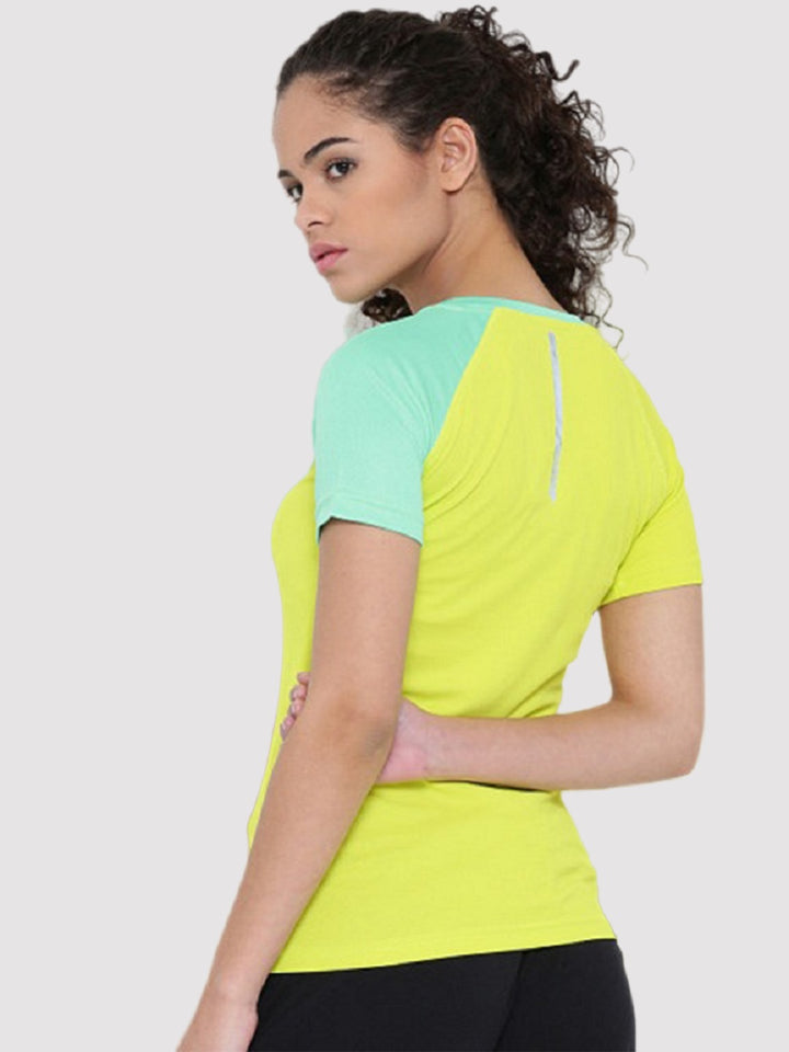 Slim fit ultra light running TEE
