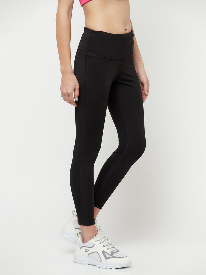 Comfy Performance Multi-Pocket Legging