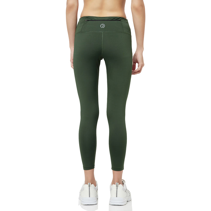 Comfy Performance Multi-Pocket Legging