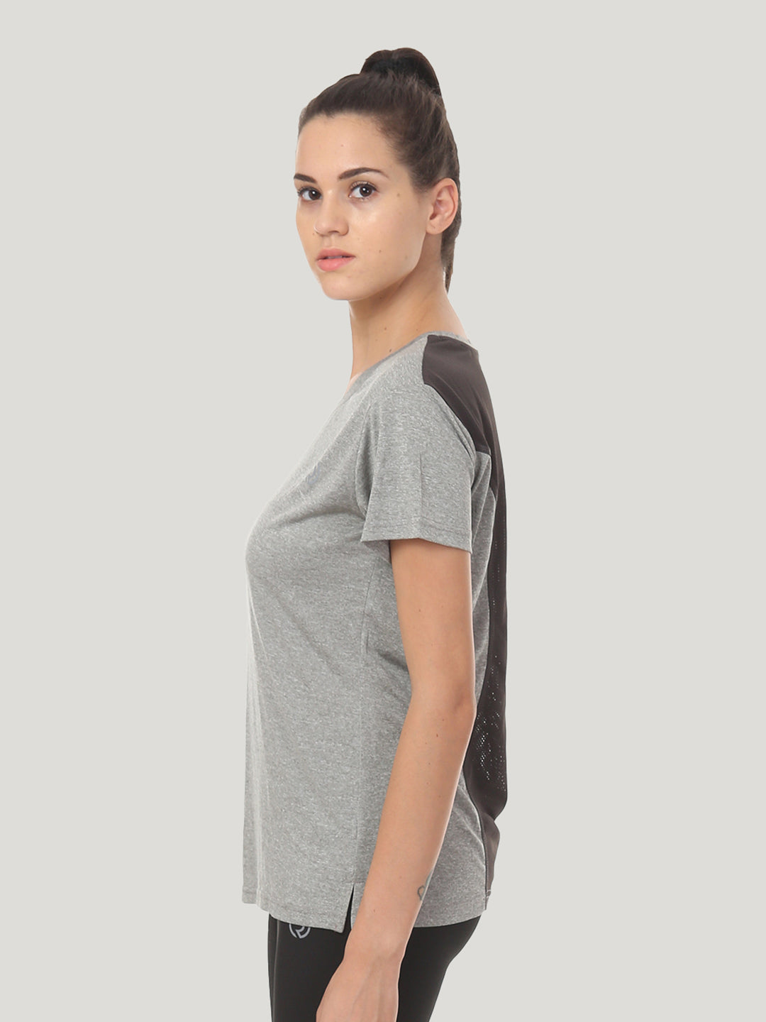 Ultra breathable dryfit sports tshirt with mesh Back