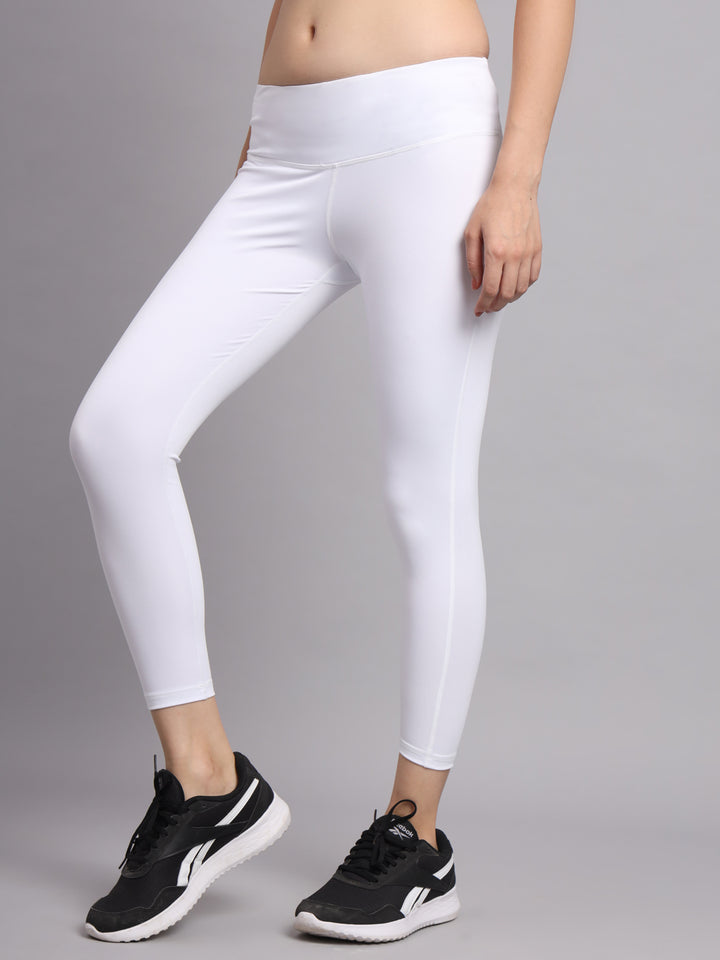 Comfy Performance Multi-Pocket Legging - White