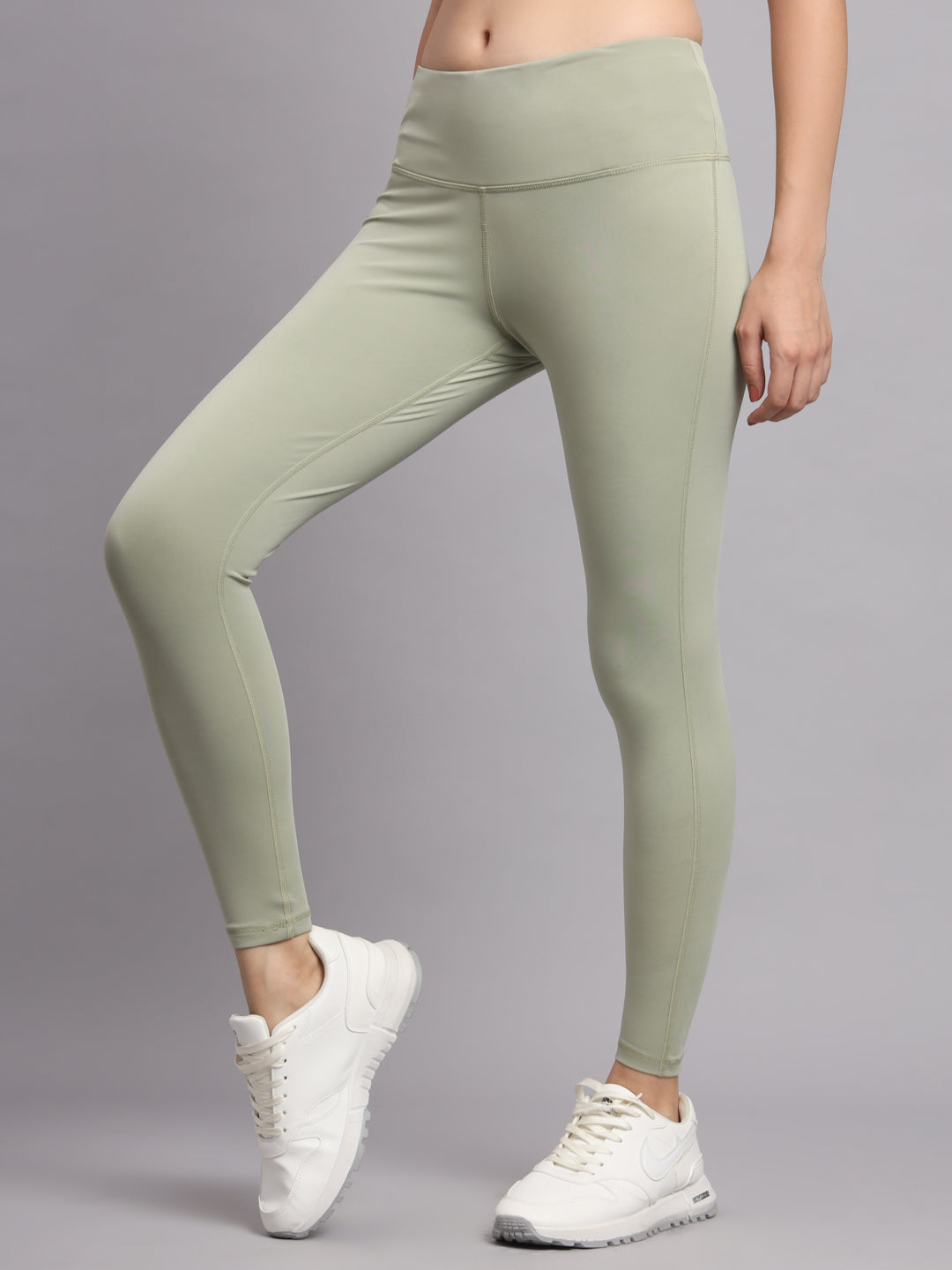 Comfy Performance Multi-Pocket Legging